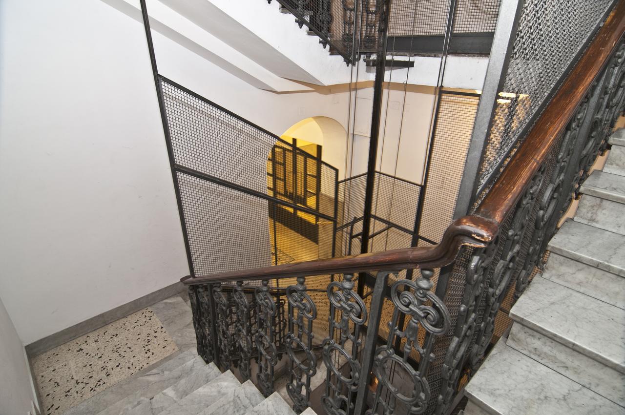 Piazza Risorgimento Studio โรม ภายนอก รูปภาพ